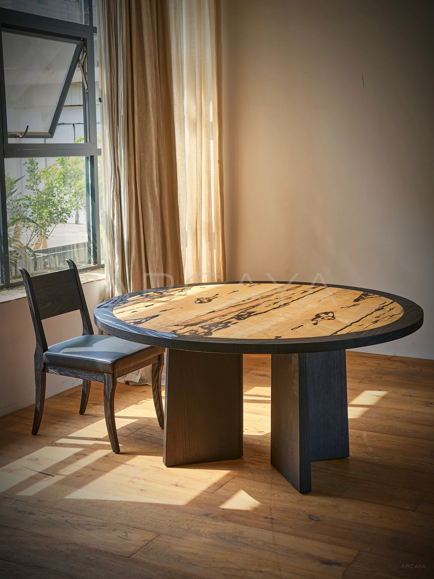 Orion Bloom Decorative Object — interior view 03