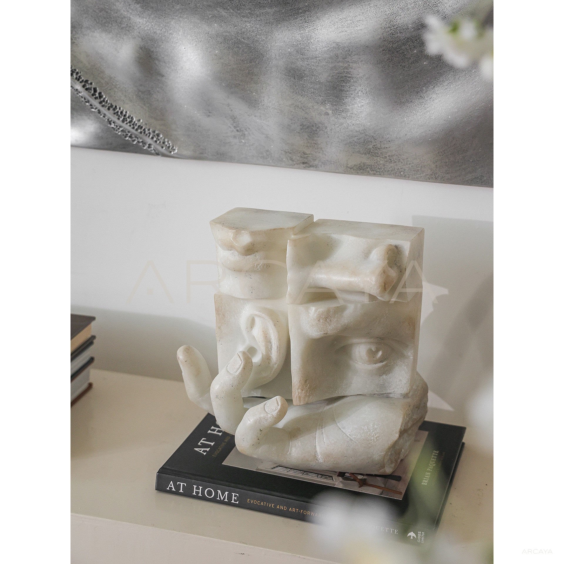 Balance Sculpture Decor - scene