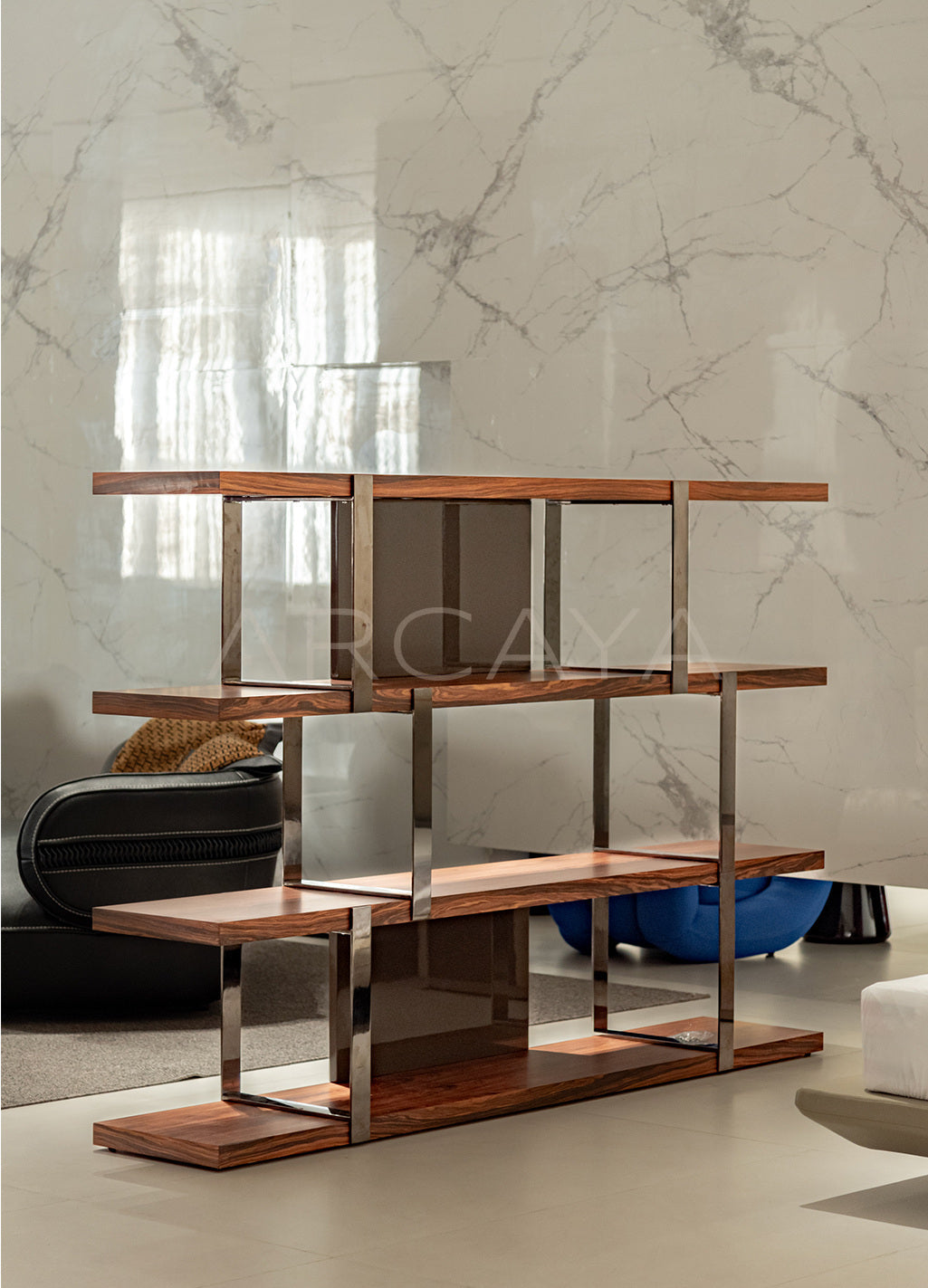 Luma Mont Cabinet