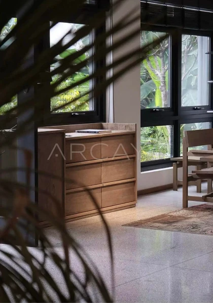 Marlow Grove Cabinet — interior view 08