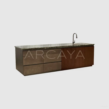 Nola Vale Dining Table - front view 03