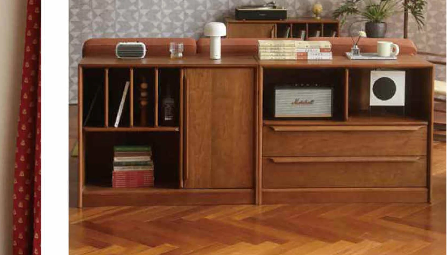 Atubi Cabinet ATKZHG003 in a finished interior.