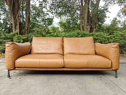 Isla Summit Straight Sofa - product view 02