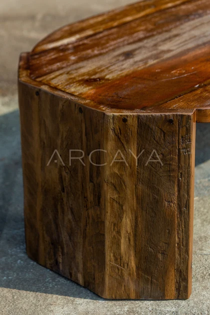 Willow Bay Coffee Table — interior view 08