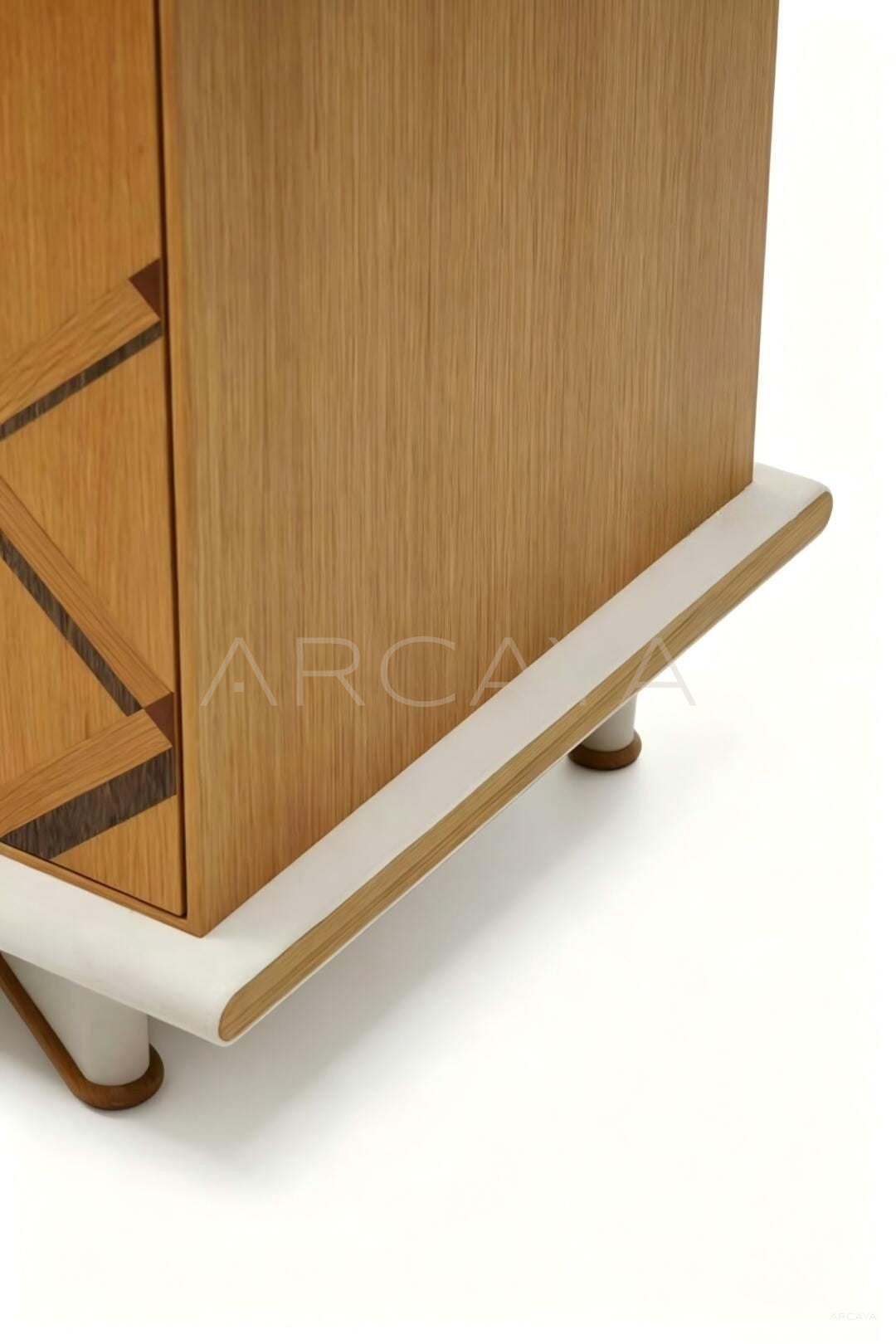Richmond Cabinet - detail
