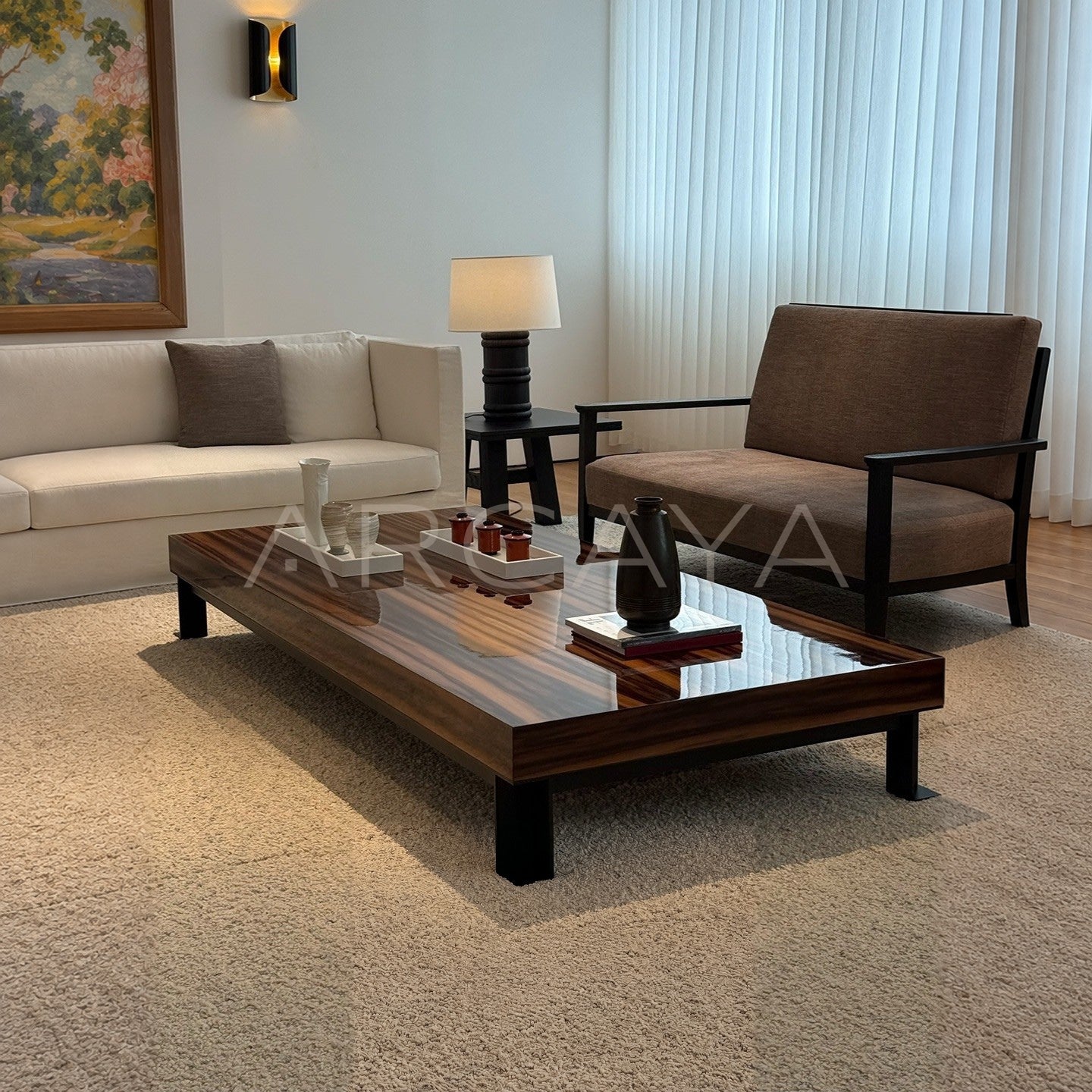 Art Textured Quiet Coffee Table