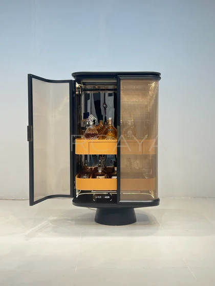 Calder Ridge Cabinet — interior view 07