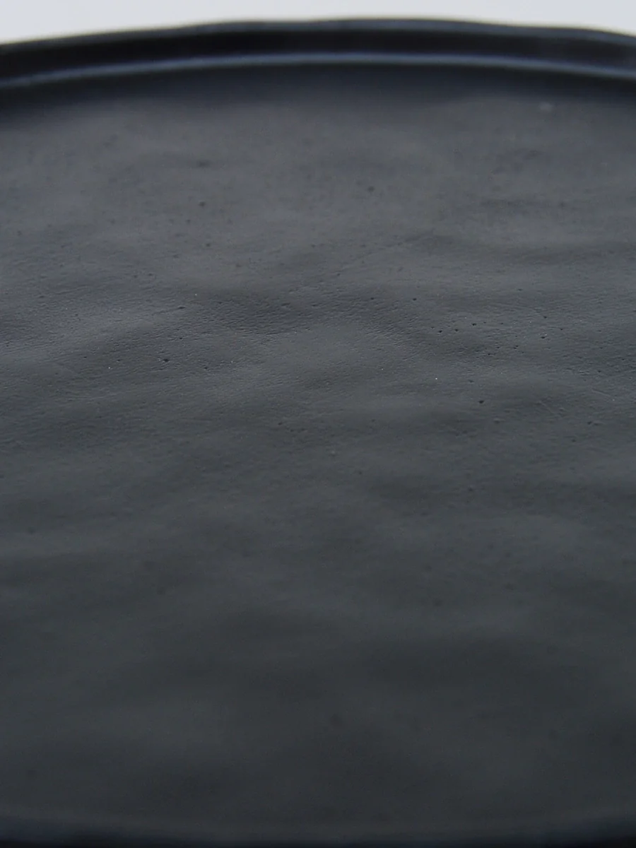 One silhouette. Your dimensions, comfort and finish.