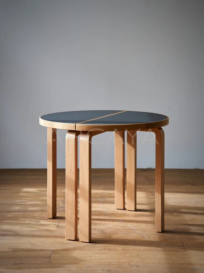 Glen Crest Dining Table — interior view 03