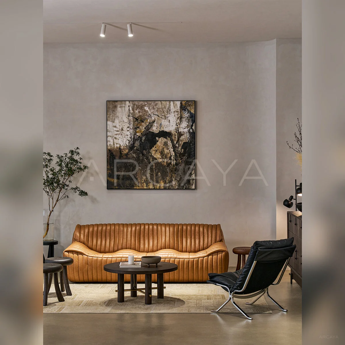 Riva Noir Straight Sofa