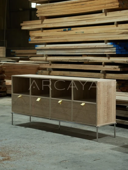 Marlow Bloom Cabinet — interior view 04