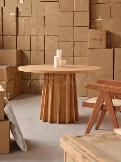 Maple Meadow Dining Table - product view 01