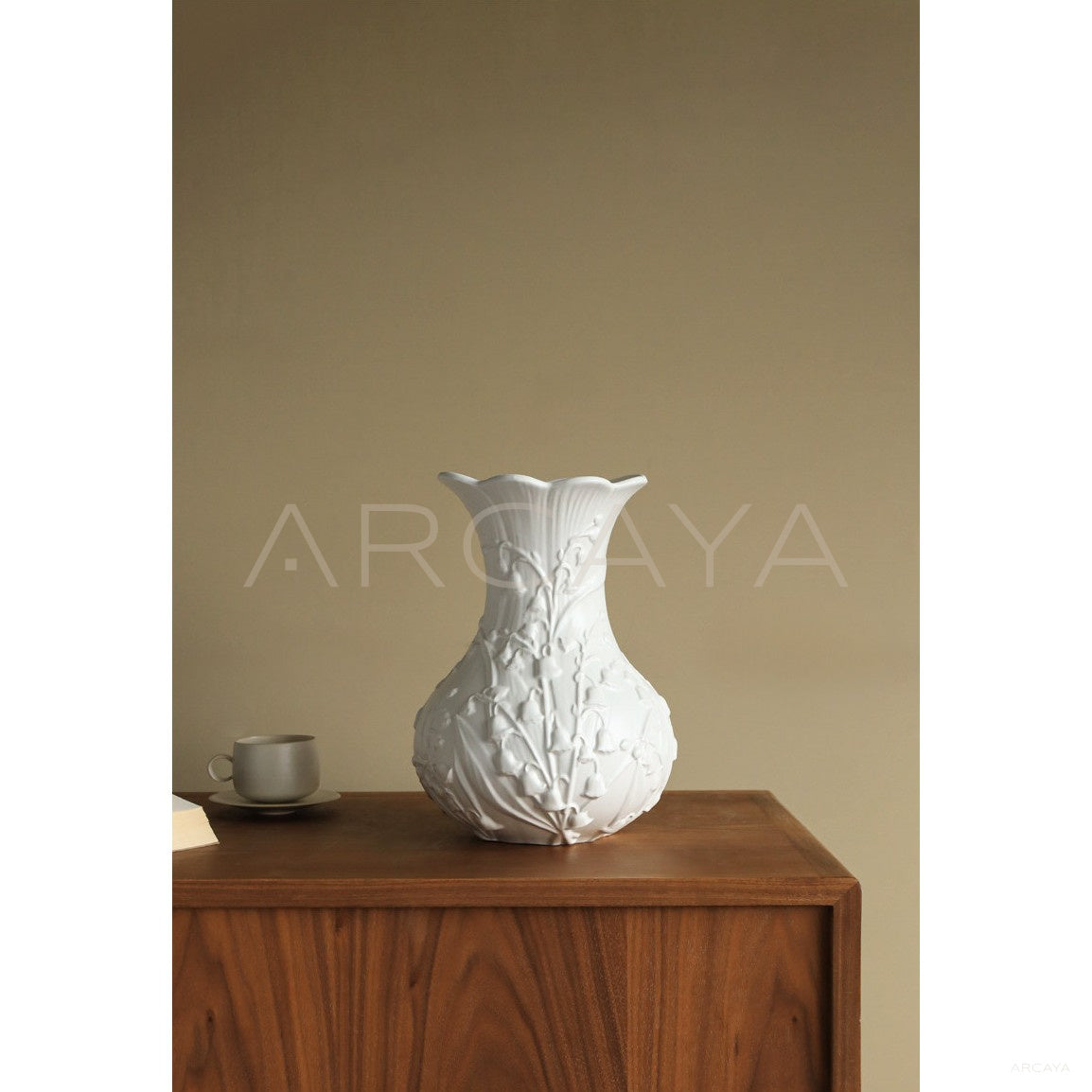 Relief Lily Of The Valley Ceramic Vase - scene