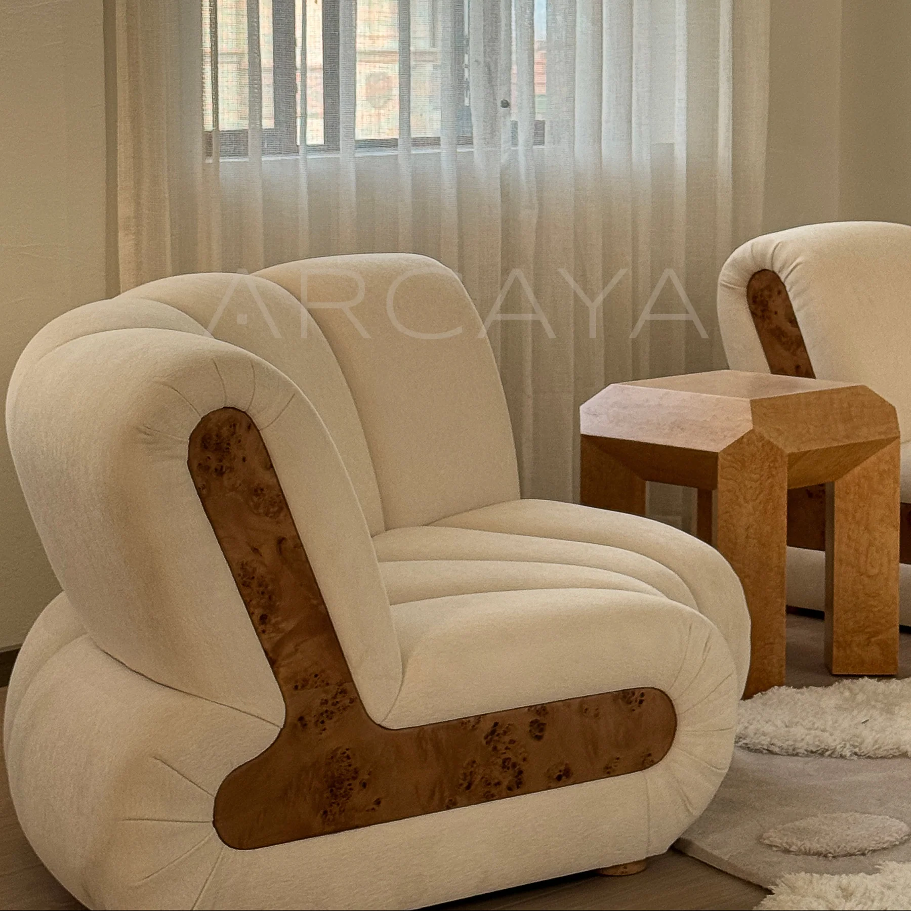 Willow Dawn Decorative Object — interior view 03