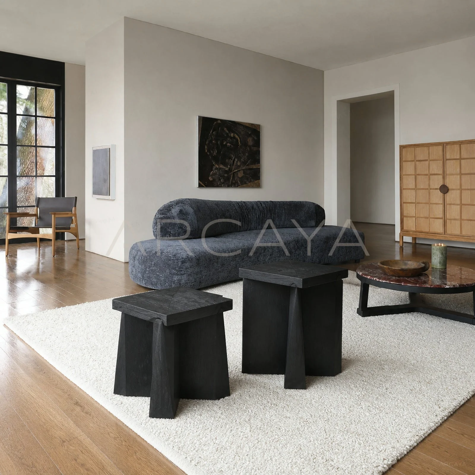 Della Form Side Table - front view 01